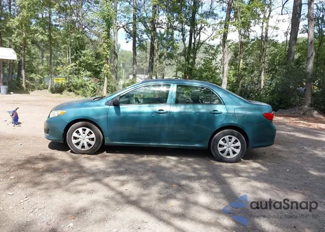 2010 Toyota Corolla Le z USA, uszkodzony, nr VIN 2T1BU4EE5AC284483